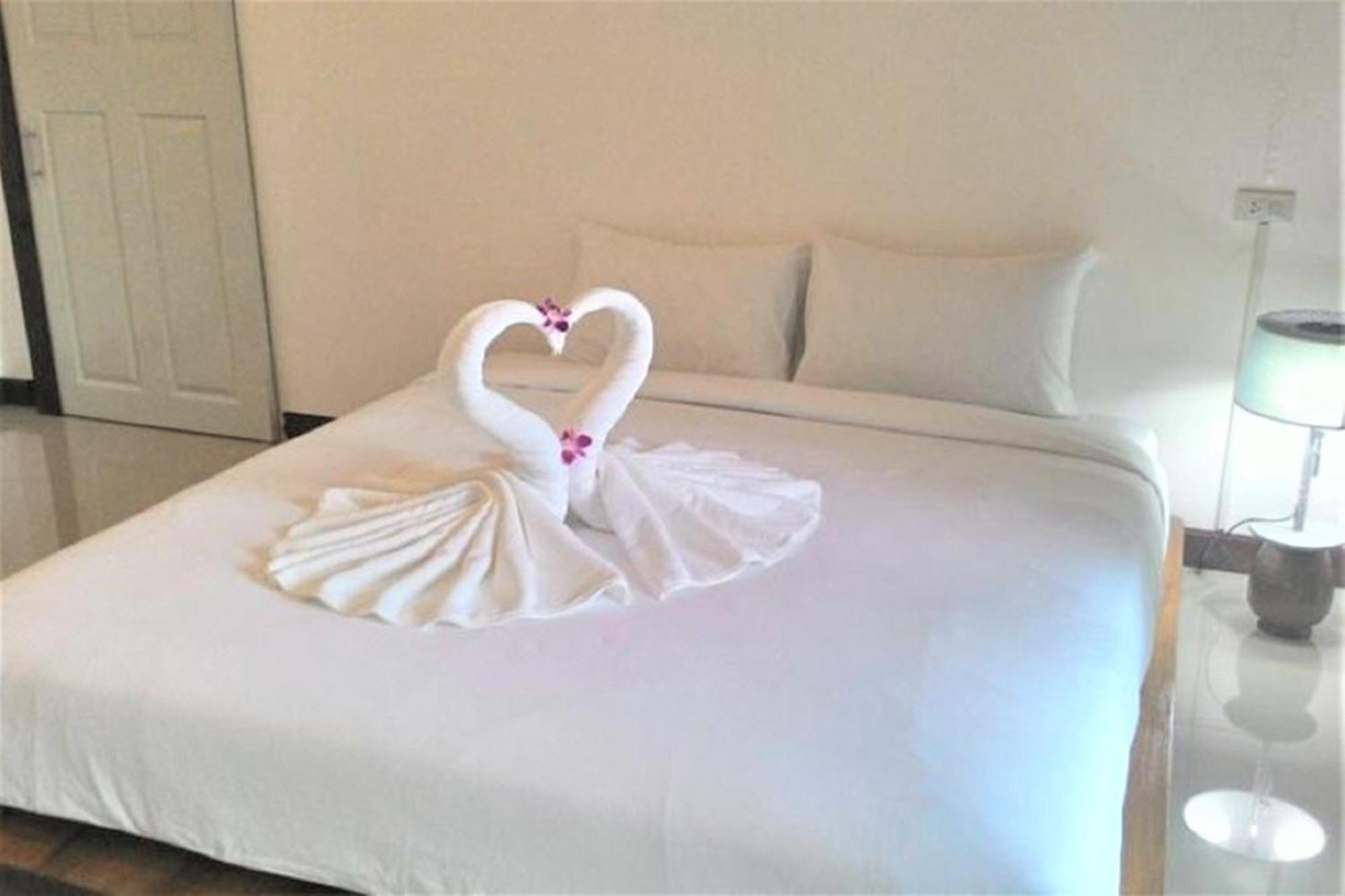 Отель Natai House Экстерьер фото
