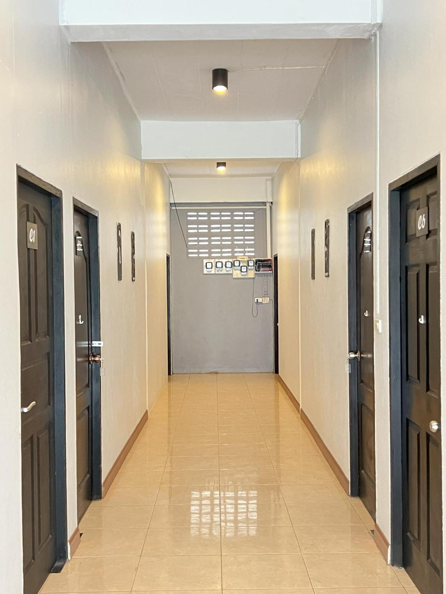 Отель Natai House Экстерьер фото